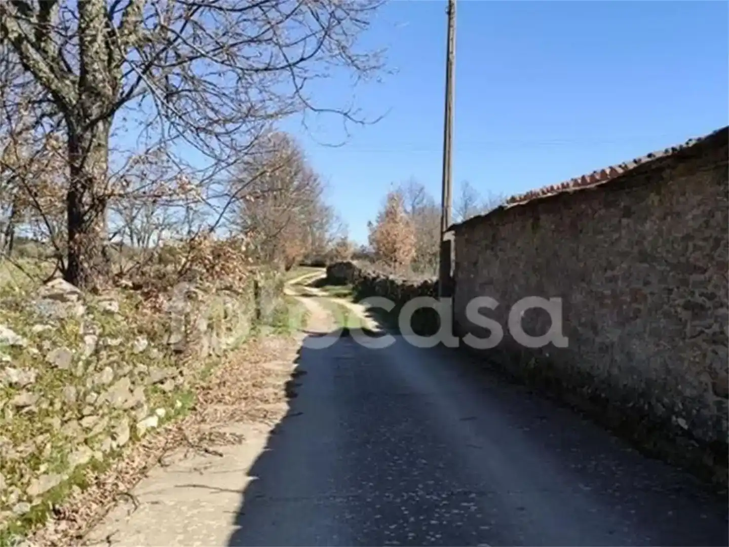 Residential zum Verkauf in Villardeciervos