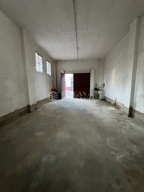 Garage for rent in Soneja