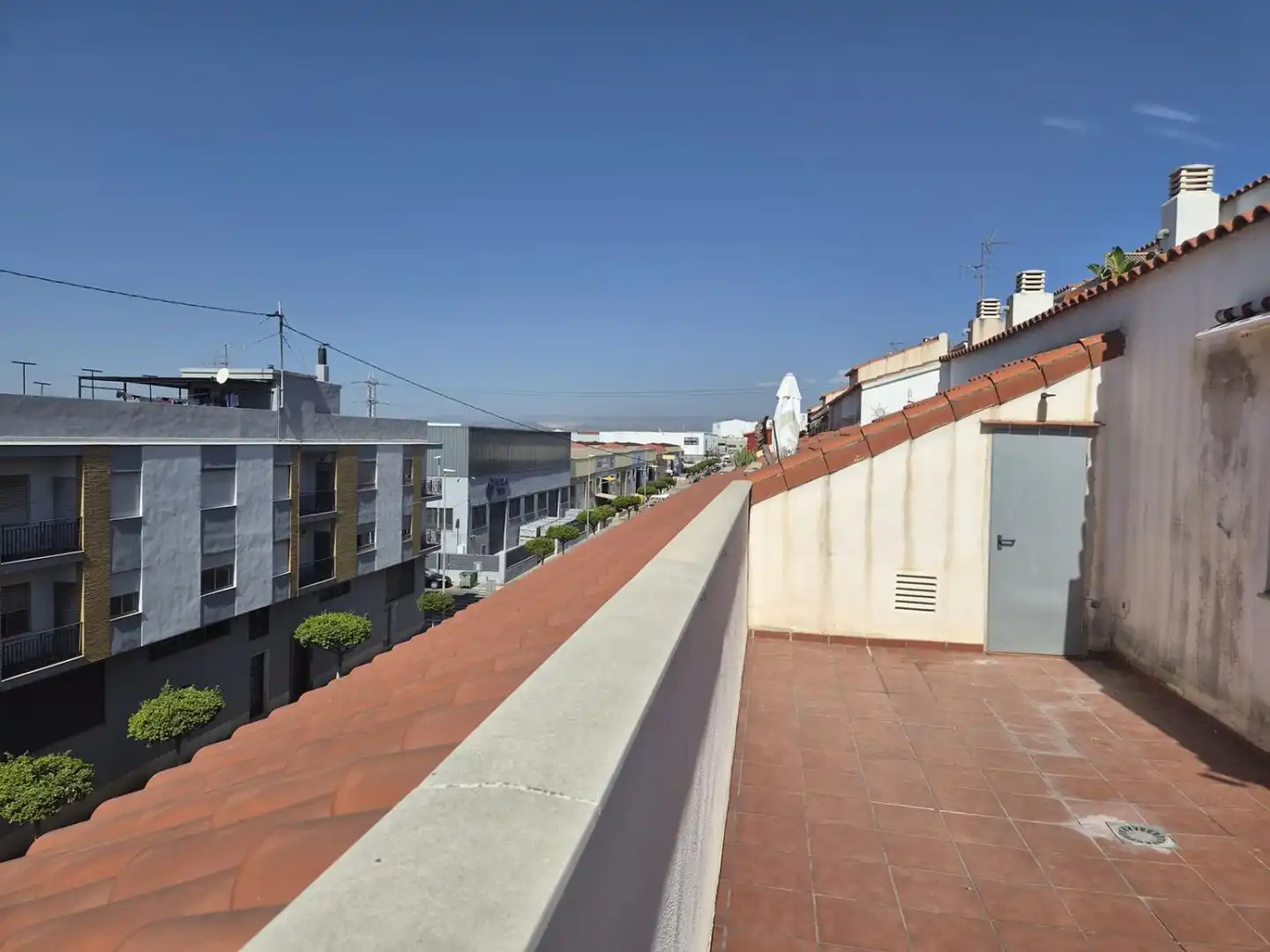 Außenansicht von Dachboden zur Miete in Almazora / Almassora mit Klimaanlage, Heizung und Terrasse
