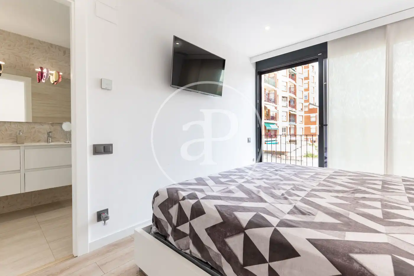 Dormitori de Casa adosada en venda en Sabadell amb Aire condicionat, Calefacció i Terrassa