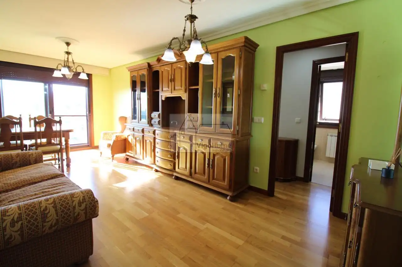 Living room of Flat for rent in Vigo   with Heating, Storage room and Furnished