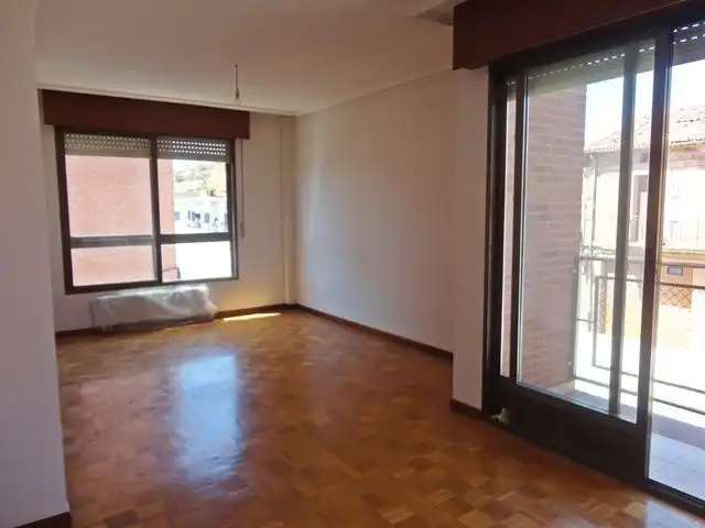 Piso en venta en Salas de los Infantes, imagen 4