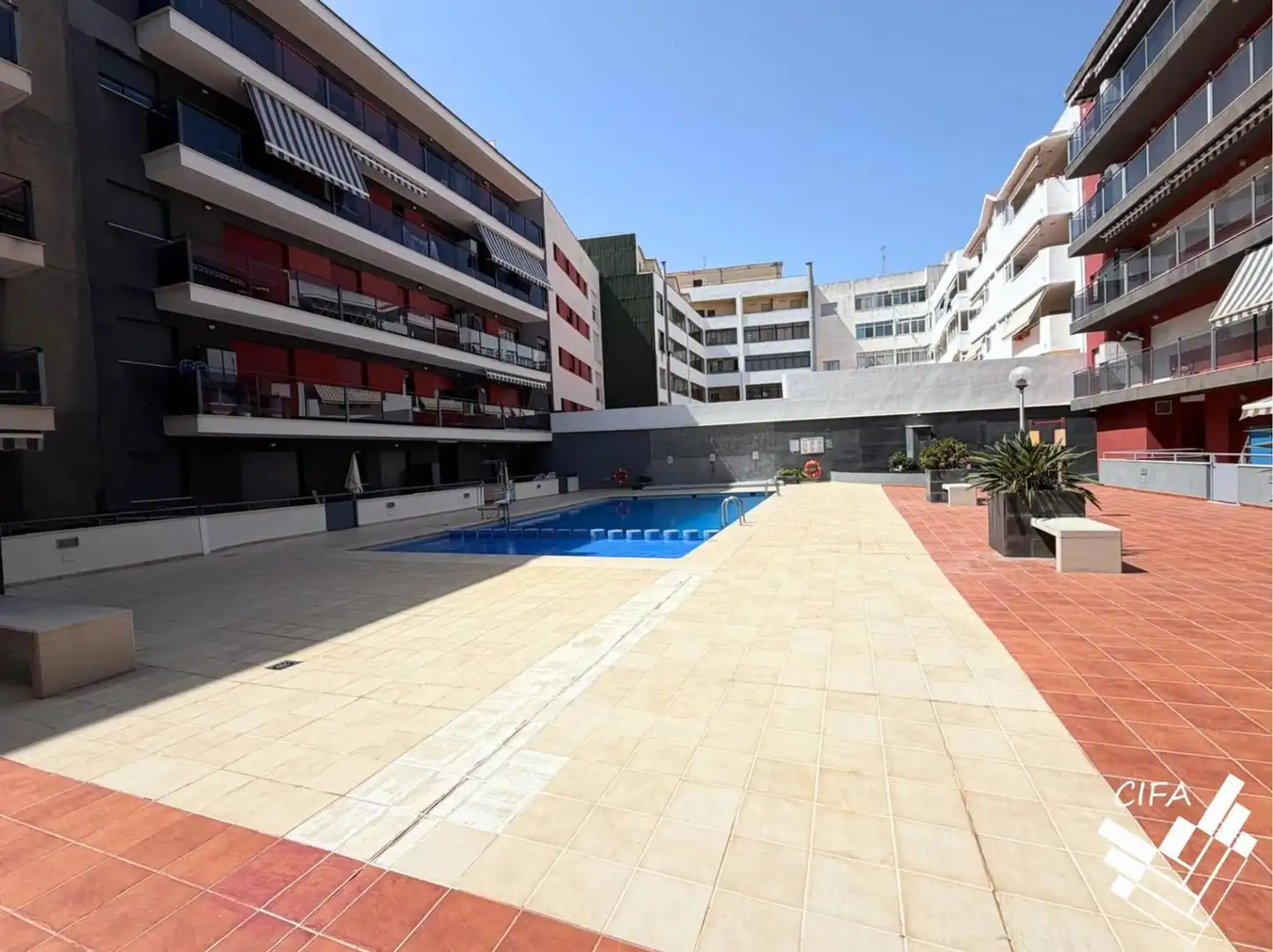 Schwimmbecken von Wohnung zum Verkauf in Benicarló mit Klimaanlage, Abstellraum und Balkon
