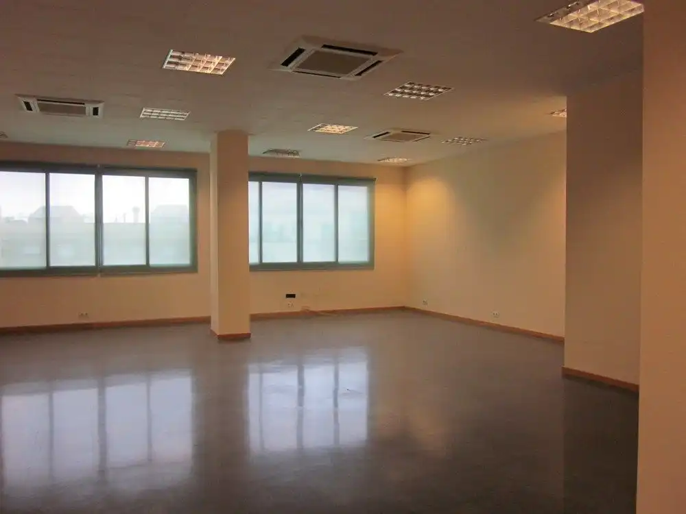 Office for rent in Horta - Guinardó