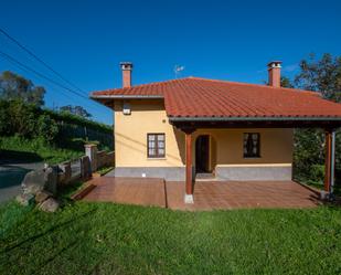 Vista exterior de Casa o xalet en venda en Villaviciosa amb Terrassa i Traster