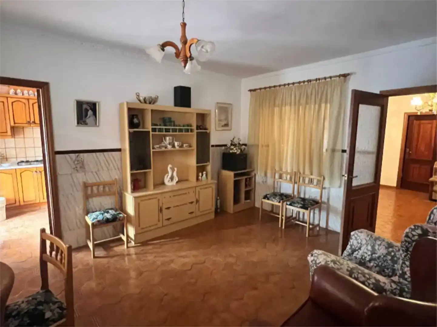 Wohnzimmer von Wohnung zur Miete in Chillón mit Abstellraum, Möbliert und Balkon