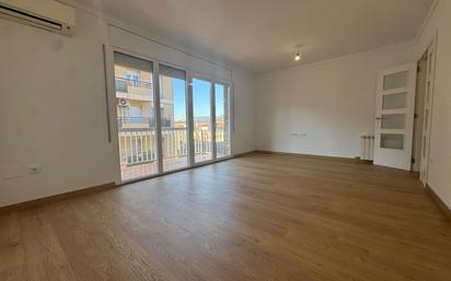 Sala de estar de Piso en venta en Manresa con Aire acondicionado, Calefacción y Trastero