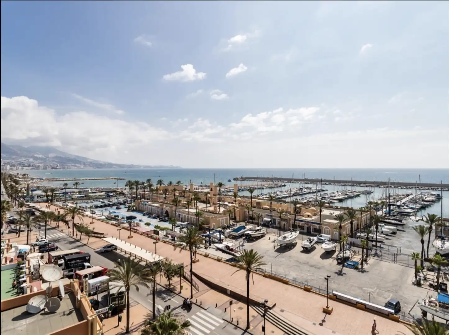 Habitatge amb piscina en venda a Puerto Deportivo, imagen 14