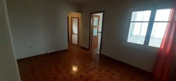Piso de alquiler en Valencia con Horno, Lavadora y Balcón