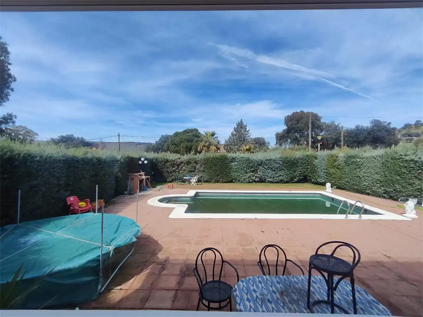 Piscina de Casa o xalet en venda en Linares amb Aire condicionat i Piscina