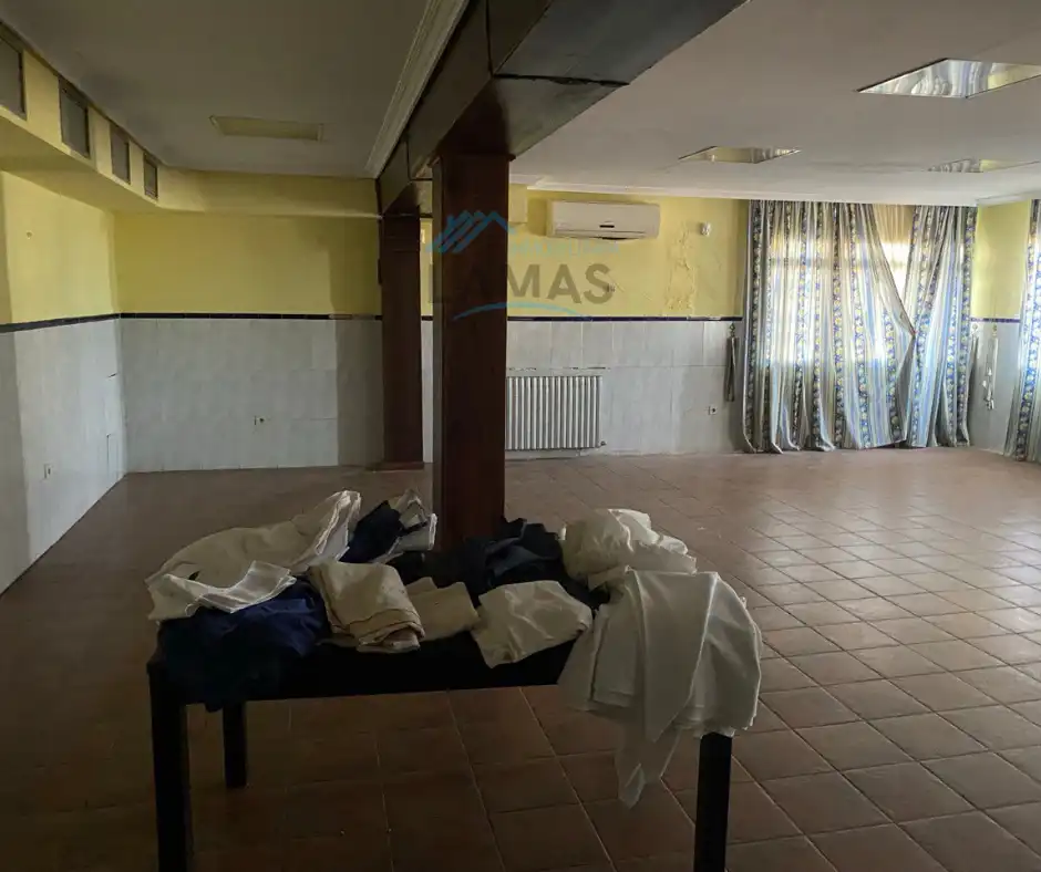 Edificio en venta en Jaraicejo