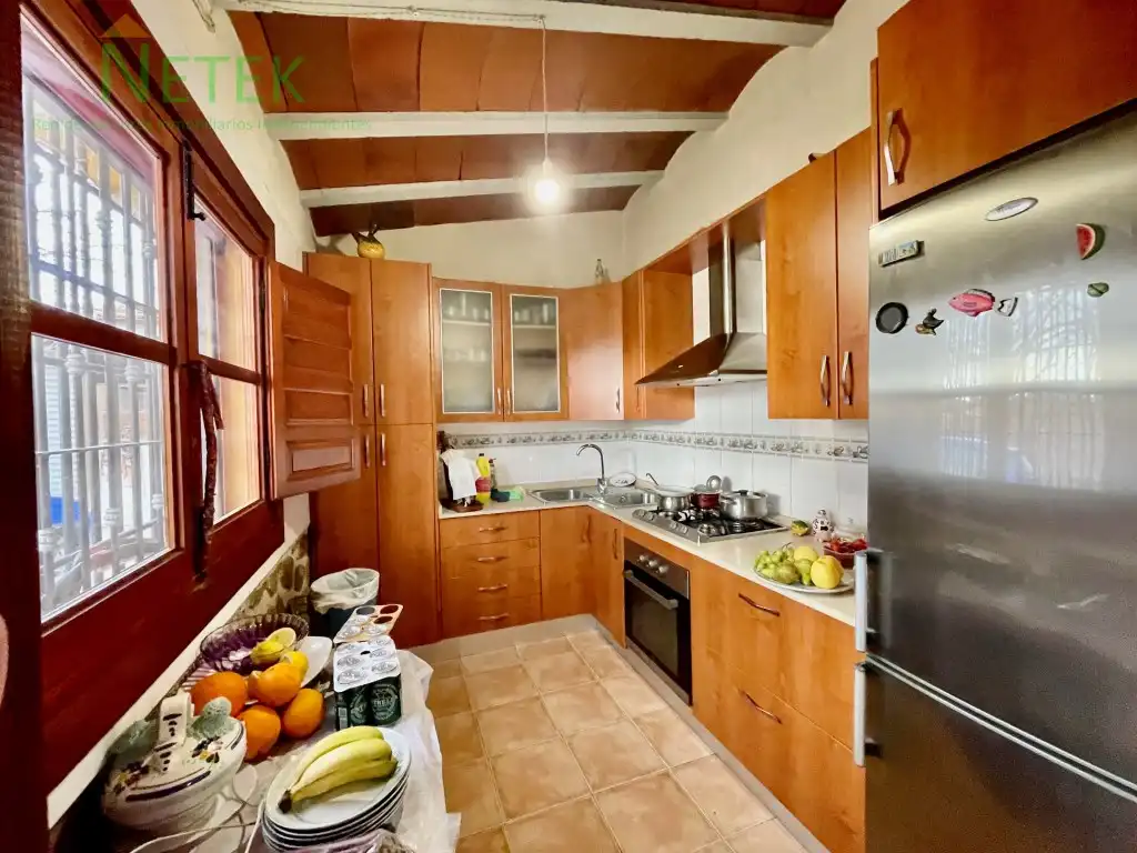 Country homes for sale in Santa Cruz