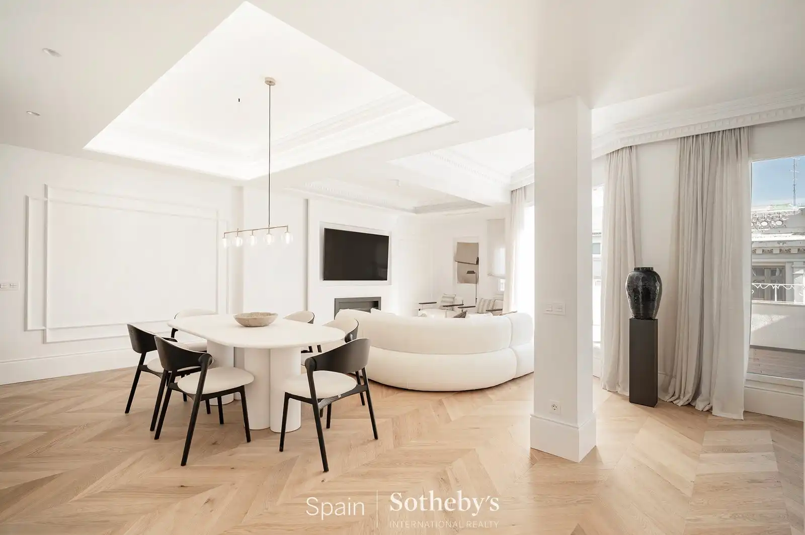 Sala d'estar de Apartament en venda en Madrid amb Aire condicionat, Calefacció i Terrassa