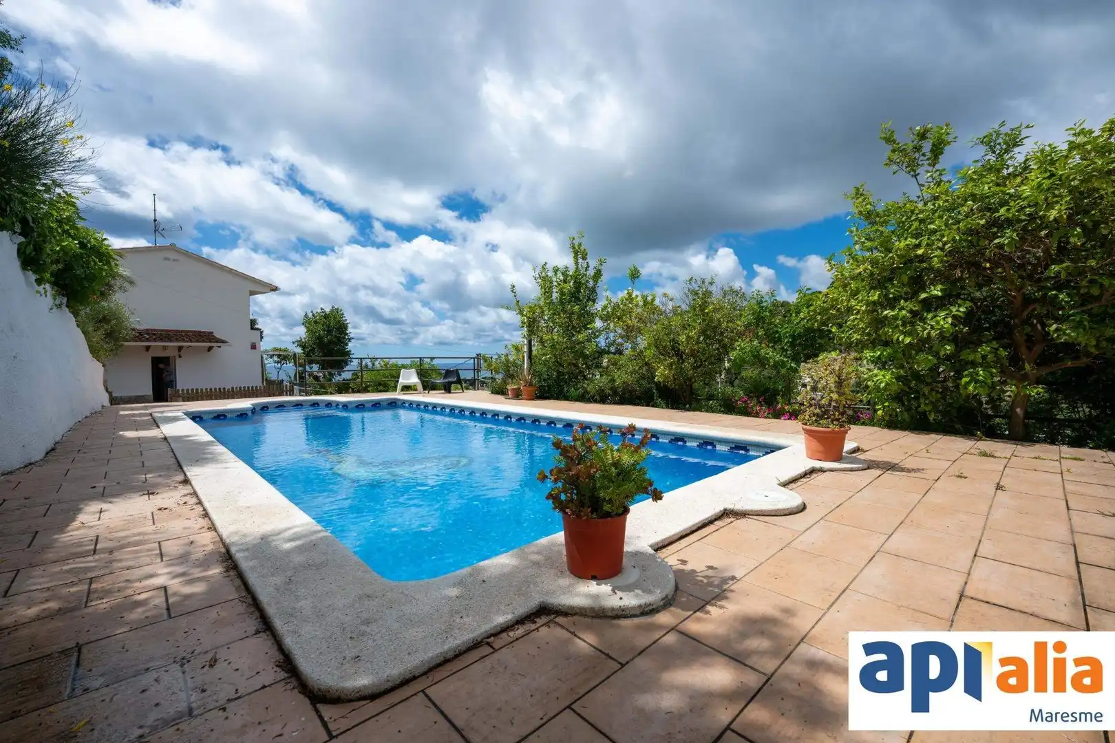 Chalet con terraza en venta en Calle PIRINEUS