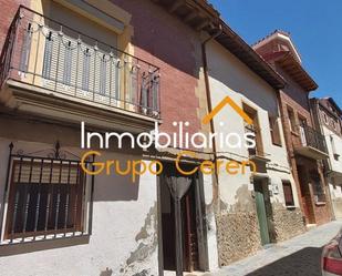 Vista exterior de Casa o xalet en venda en Grañón amb Jardí privat, Terrassa i Traster