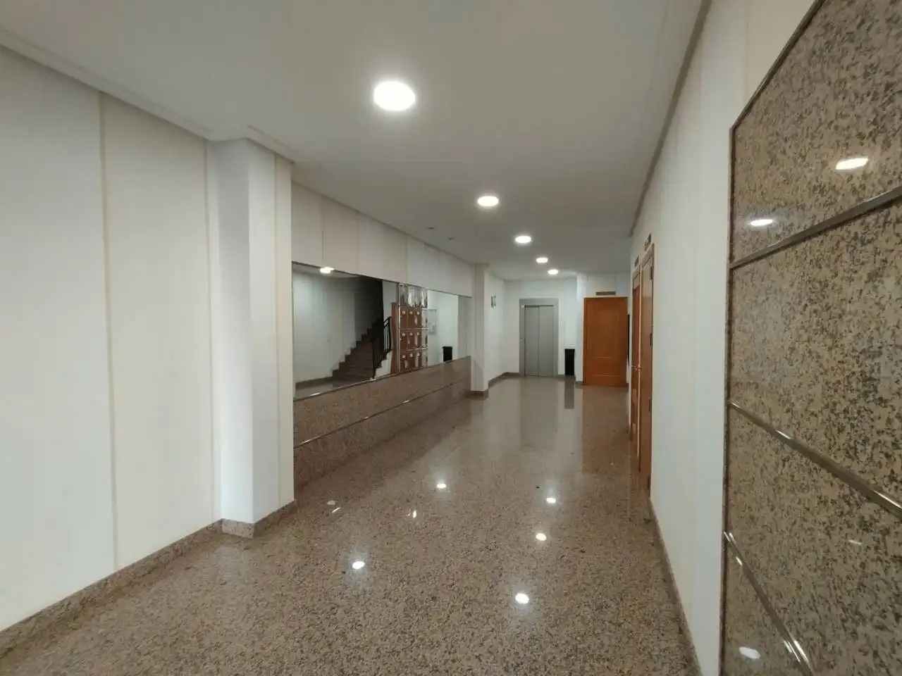 Piso en venta en Calle JULIO CESAR, 136, Plaza de la Luz