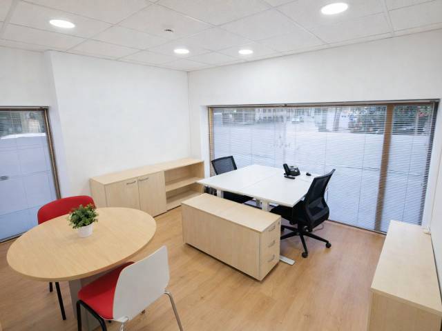 Oficina en Alquiler en Plaza Aviador Ruiz de Alda, 11 en Parque María Luisa -Giralda Sur