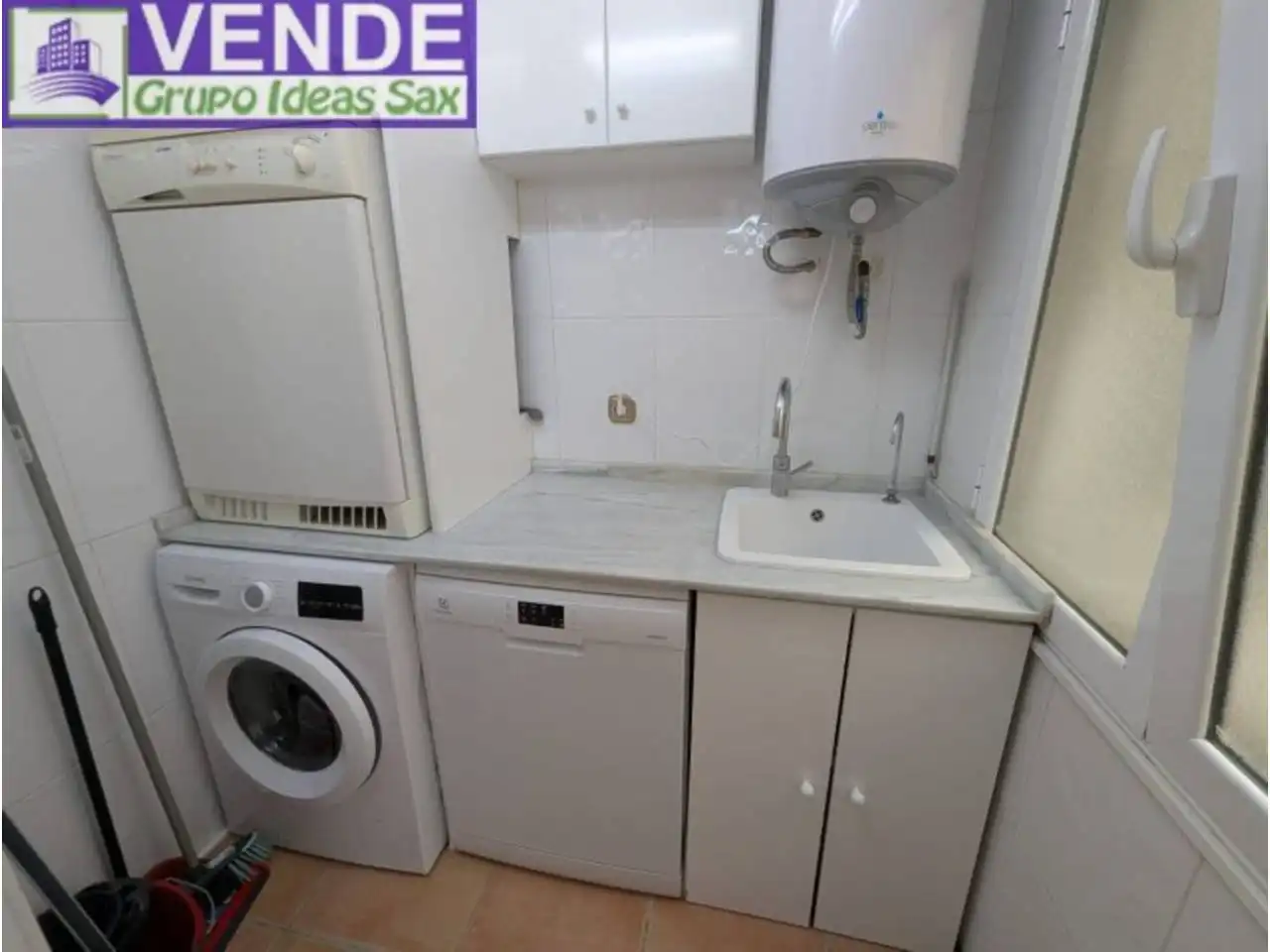 Küche von Dachboden zum Verkauf in Elda mit Heizung, Terrasse und Möbliert