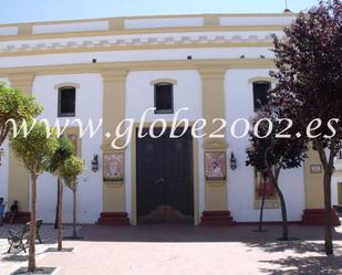 Building for sale in San Fernando