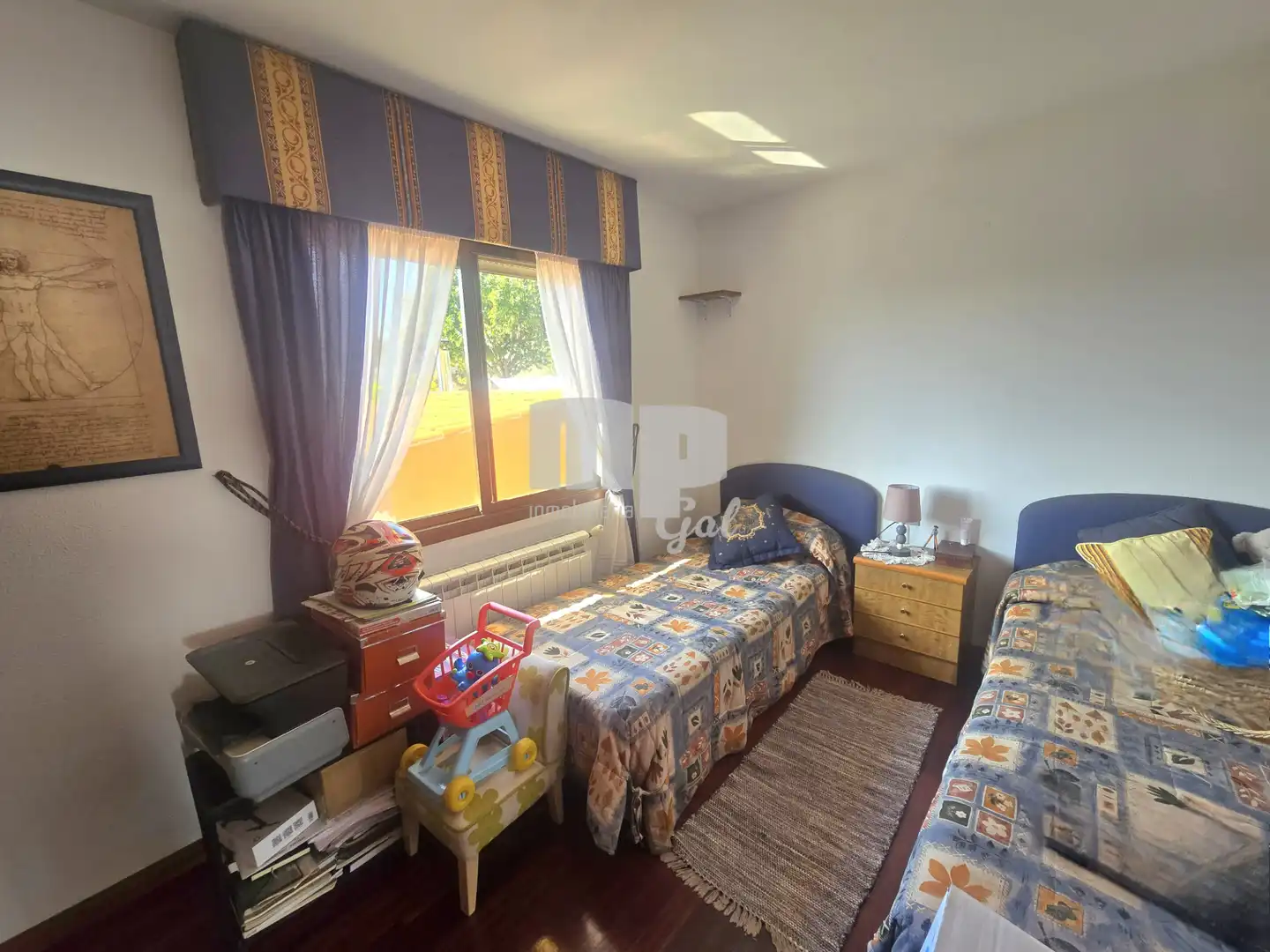 Habitación de Casa o chalet en venta en Vigo  con Calefacción, Jardín privado y Terraza