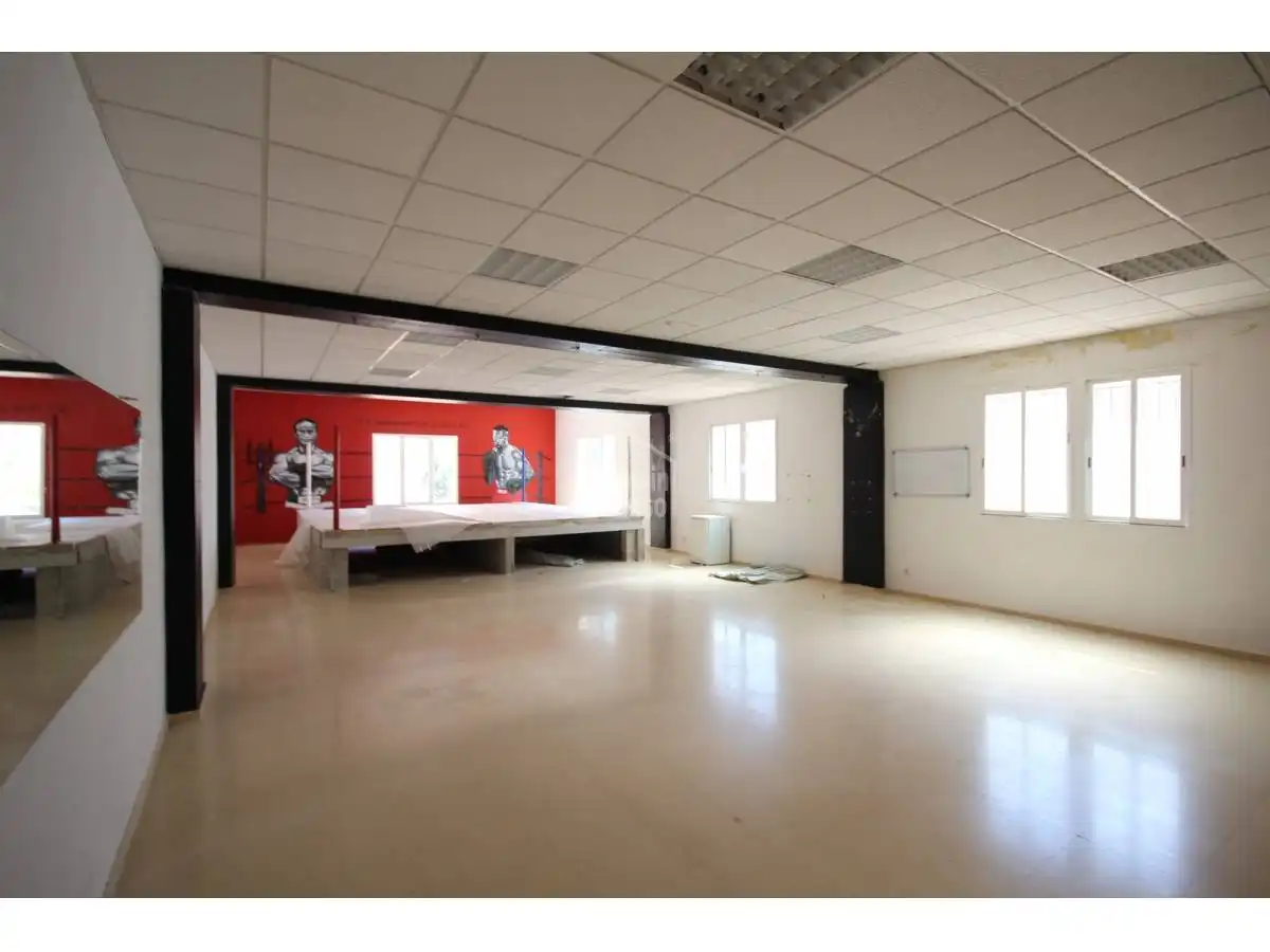 Local comercial en venda a Maó ciutat, imagen 4