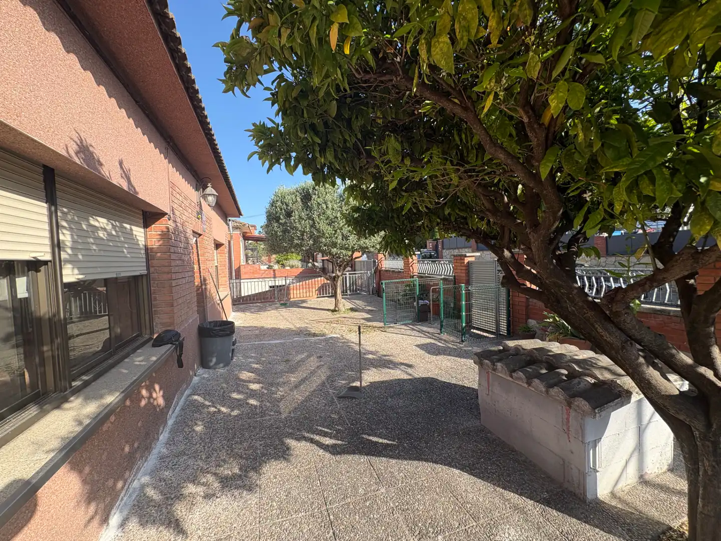Vista exterior de Casa o xalet en venda en Lliçà de Vall amb Aire condicionat, Calefacció i Terrassa