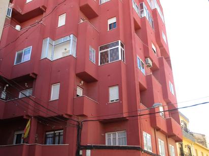 Vista exterior de Pis en venda en Caudete amb Balcó