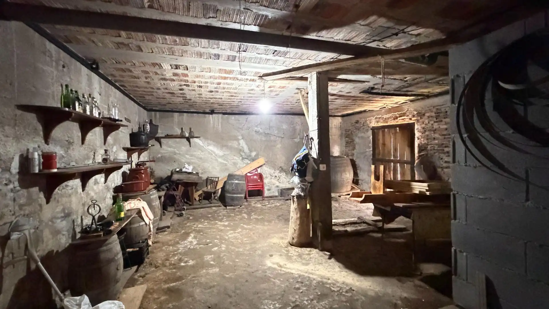 Casa o xalet en venda en Salceda de Caselas amb Calefacció, Traster i Moblat