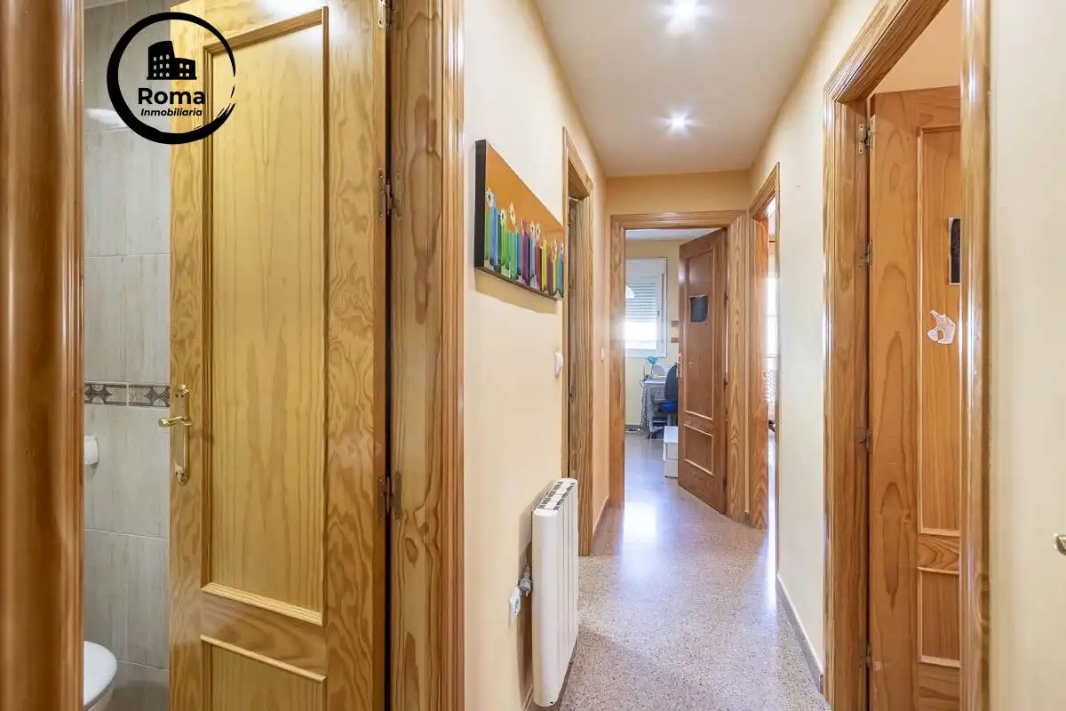 Piso en venta en Las Gabias con Aire acondicionado, Balcón y Piscina comunitaria