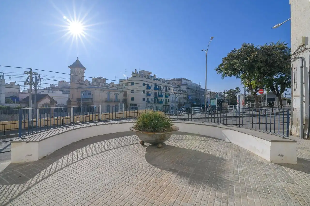 Vista exterior de Ático en venta en Sitges con Calefacción, Terraza y Balcón