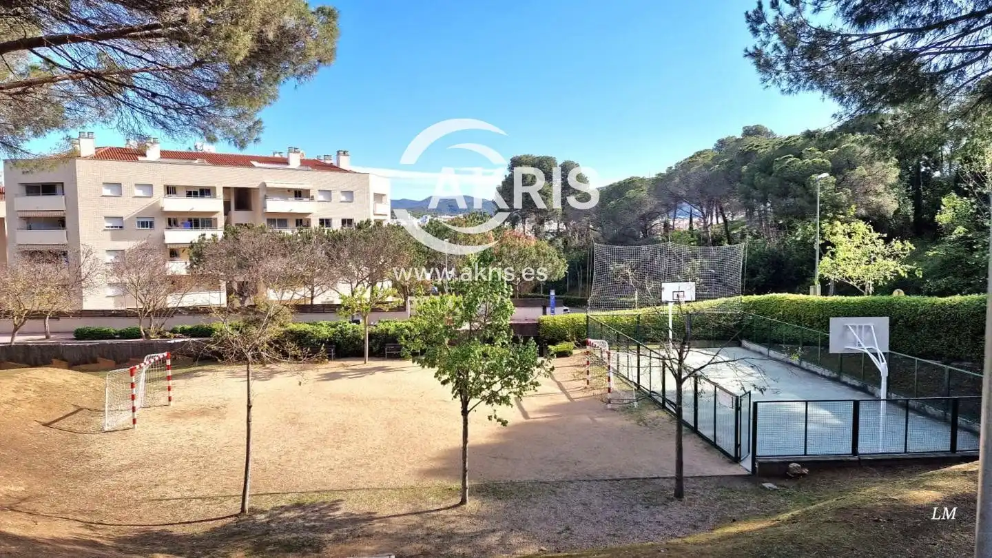 Piso con piscina en venta en Avinguda Sa Boadella, imagen 17
