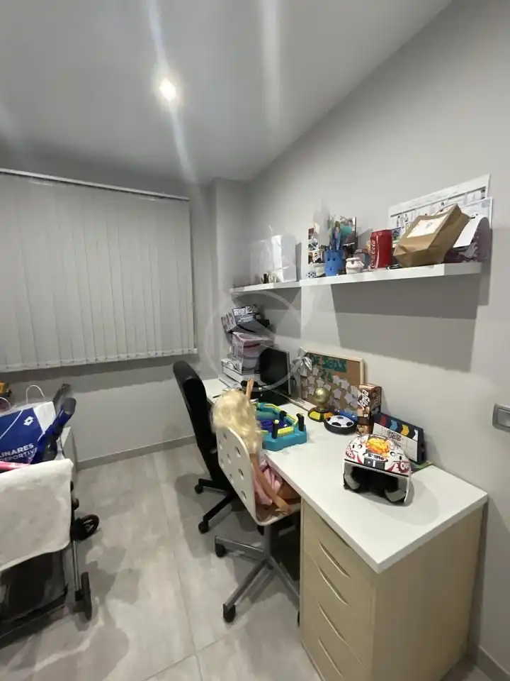 Casa o xalet en venda en Linares amb Aire condicionat, Jardí privat i Piscina