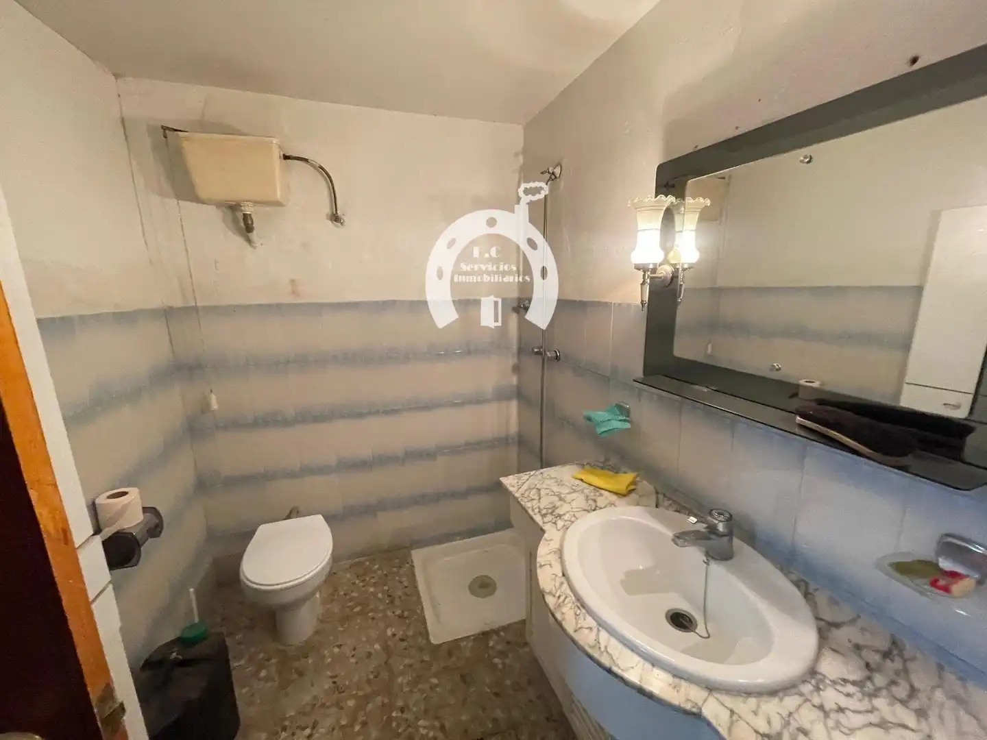 Bathroom of Industrial buildings for sale in Elche / Elx