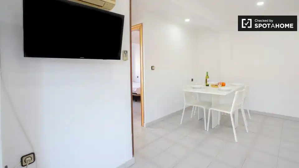 Room in Albors
