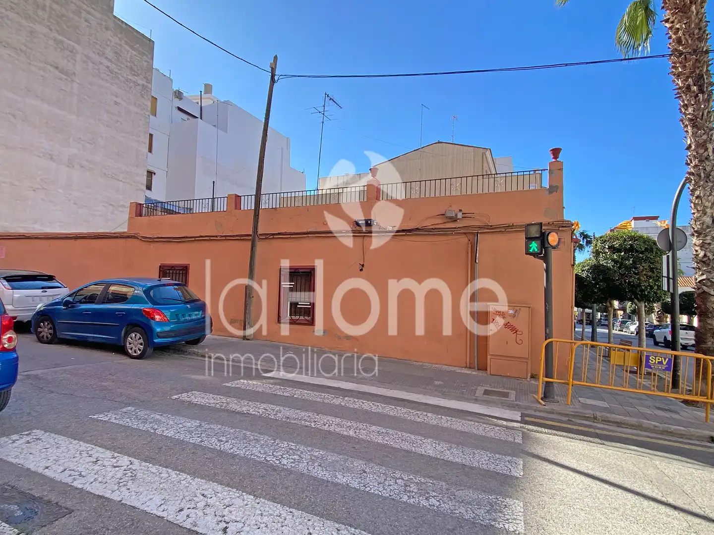 Vista exterior de Casa o xalet en venda en Paterna amb Aire condicionat i Terrassa