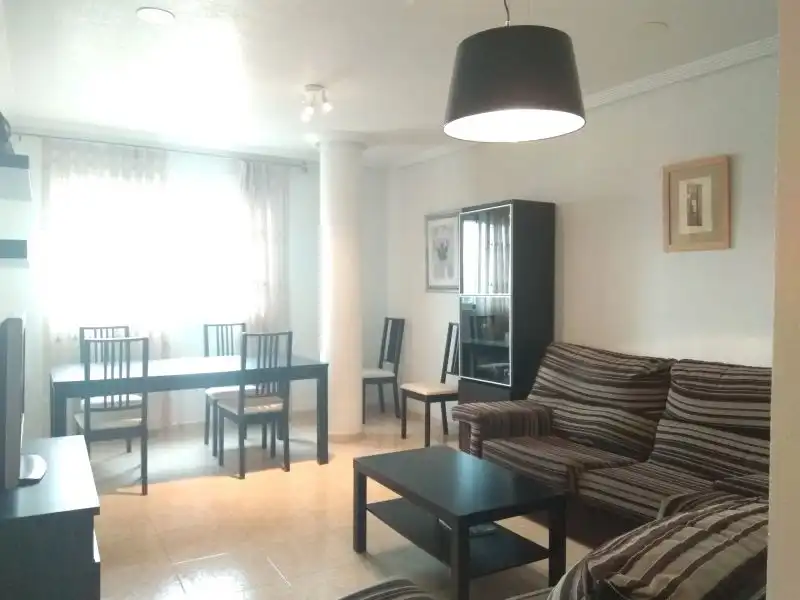 Flat for rent in Puente Tocinos