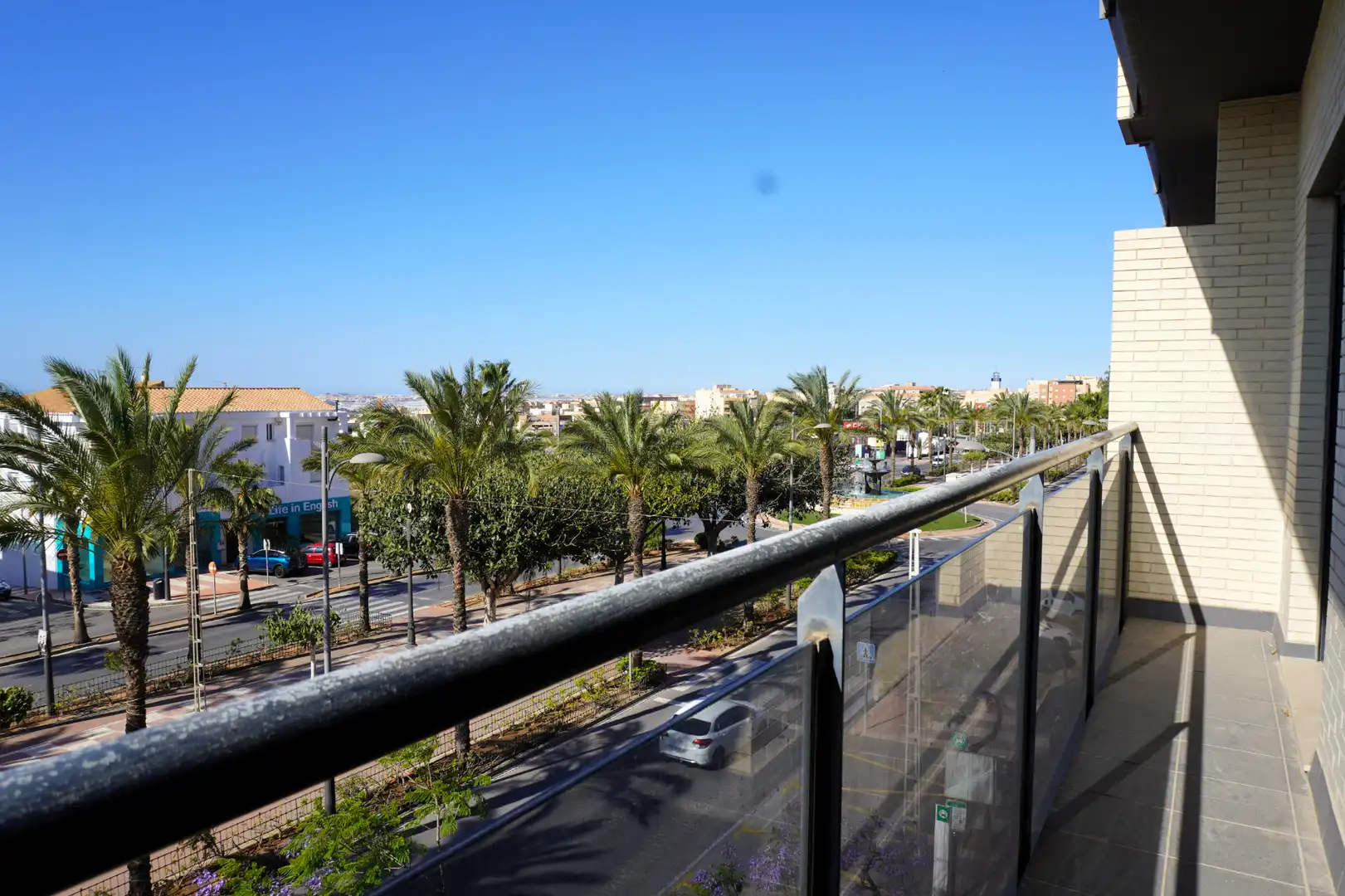 Vista exterior de Piso en venta en Roquetas de Mar con Aire acondicionado, Terraza y Amueblado