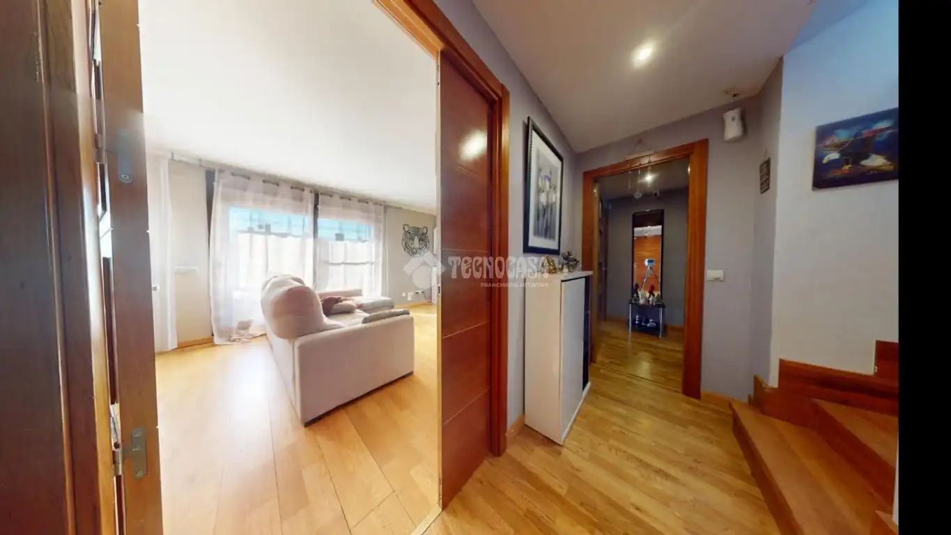 Appartamento con terrazza in vendita a Yebes - Valdeluz, imagen 3