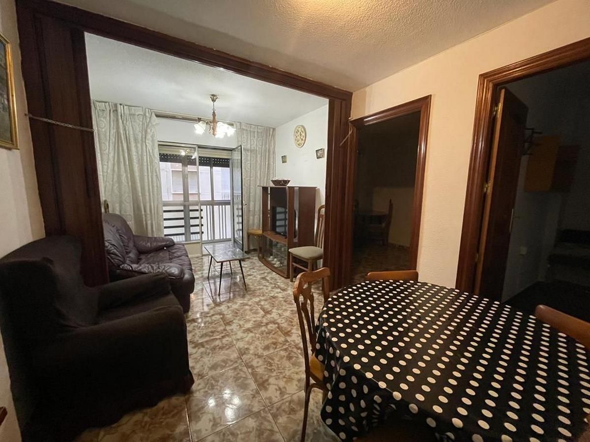 Bedroom of Flat to rent in  Granada Capital  with Balcony