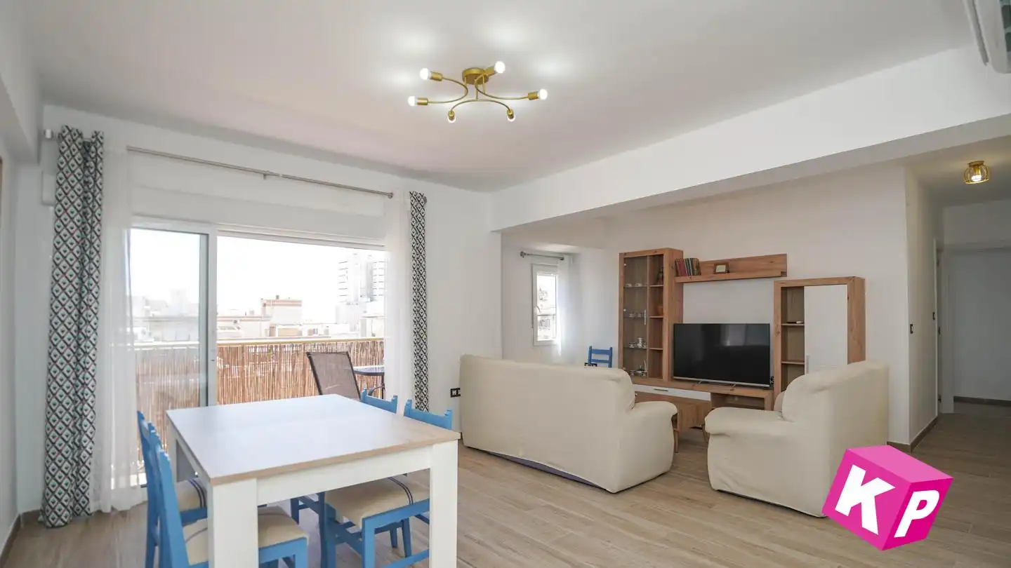 Sala de estar de Piso en venta en Santa Pola con Aire acondicionado, Terraza y Amueblado