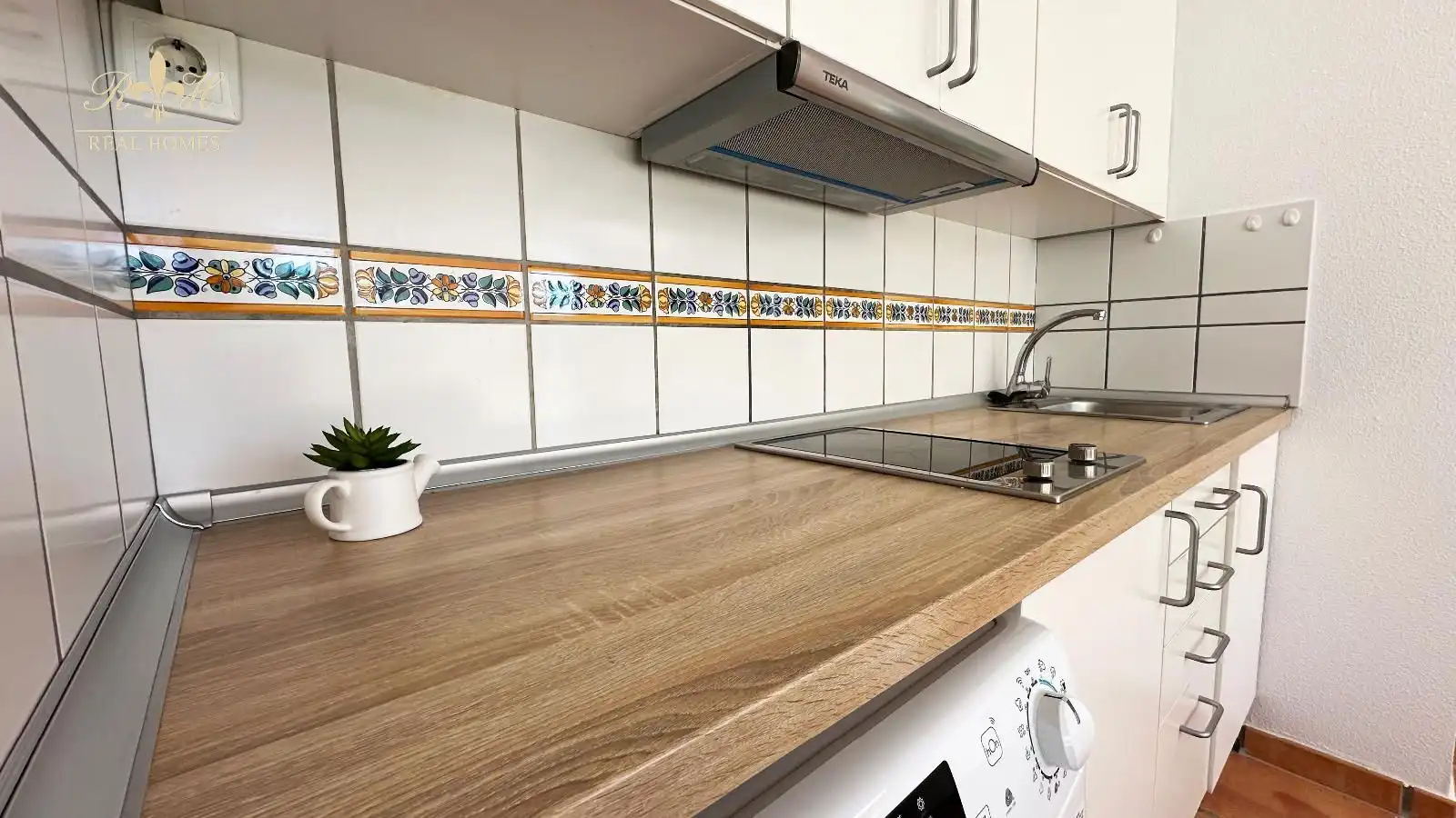 Cocina de Piso de alquiler en L'Alfàs del Pi con Aire acondicionado, Terraza y Piscina
