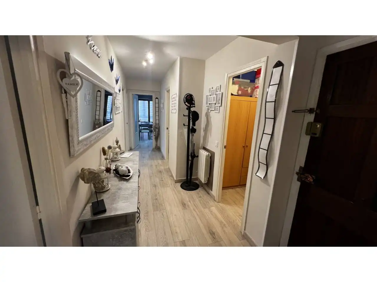Piso en venta en Espinosa de los Monteros con Calefacción, Terraza y Amueblado