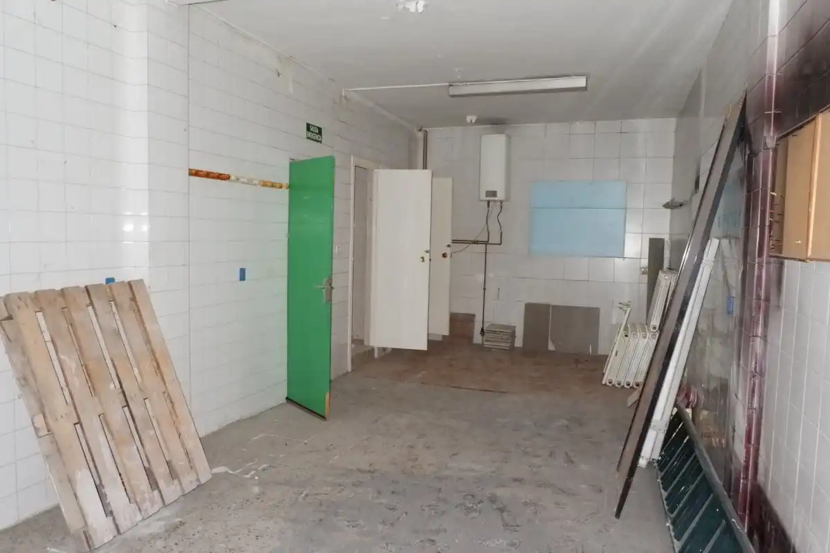 Geschaftsraum zur Miete in La Vega - La Sal