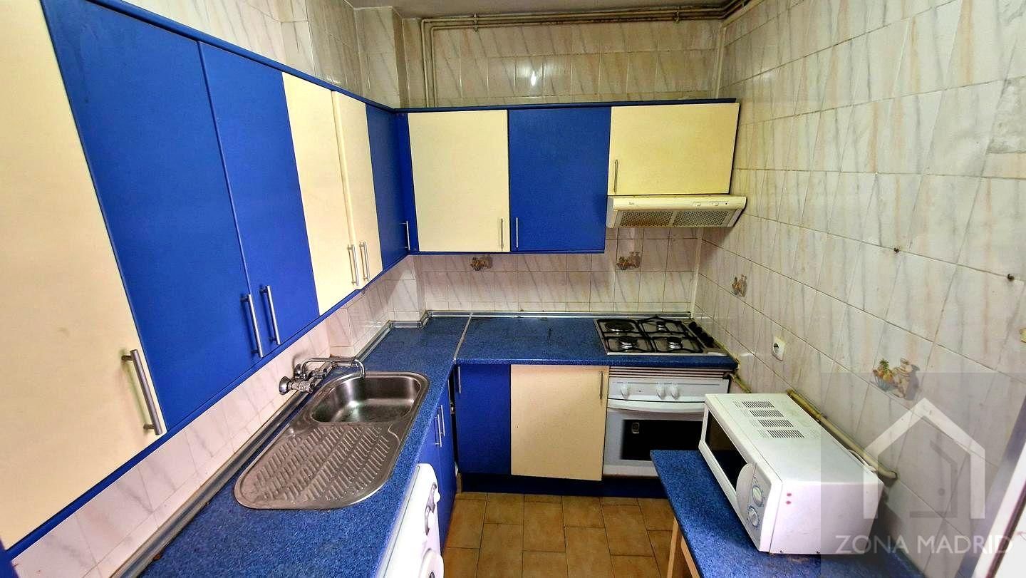 Cuina de Pis en venda en  Madrid Capital amb Terrassa