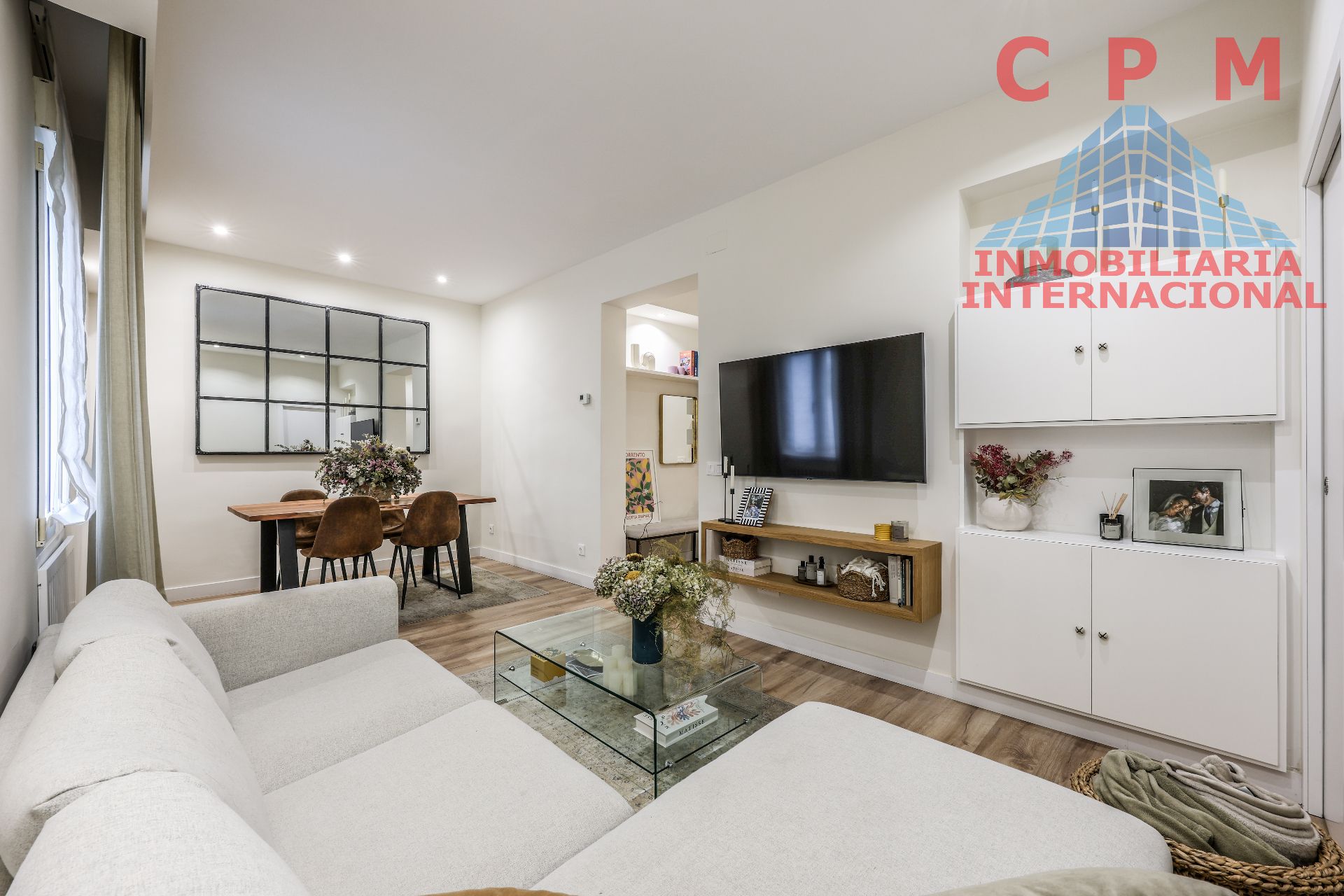 Sala d'estar de Pis de lloguer en  Madrid Capital amb Aire condicionat, Calefacció i Parquet