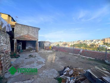 Casa en venda a Coín