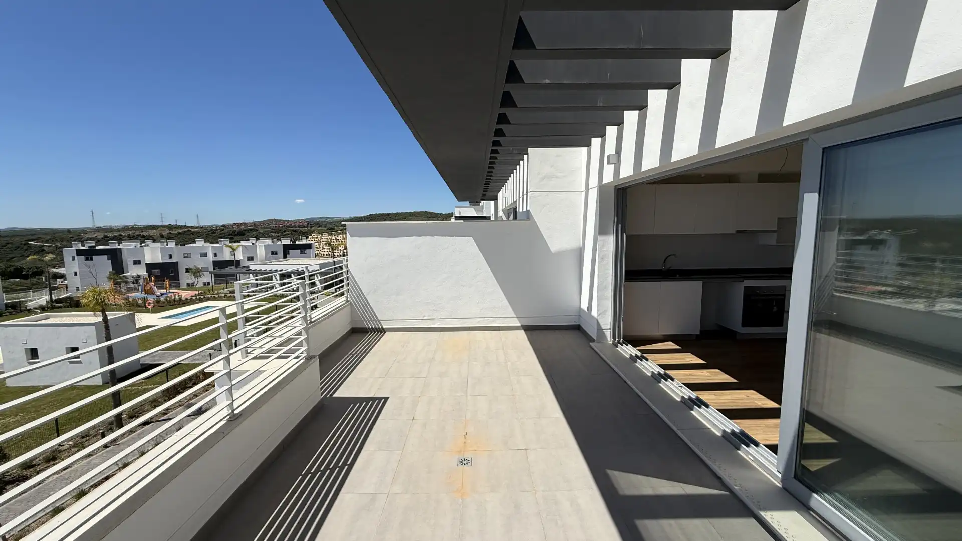 Terraza de Ático de alquiler en Estepona con Aire acondicionado, Calefacción y Terraza