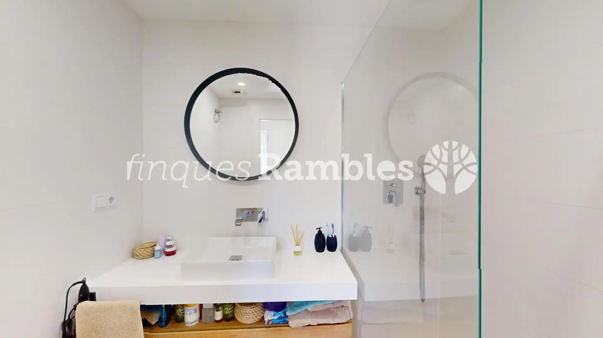 Baño de Casa o chalet en venta en La Torre de Claramunt con Calefacción, Jardín privado y Parquet