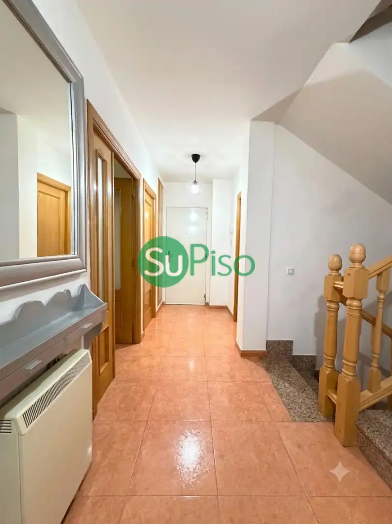Chalet con jardín en venta en Avenida Rufino Rubio 14, imagen 4