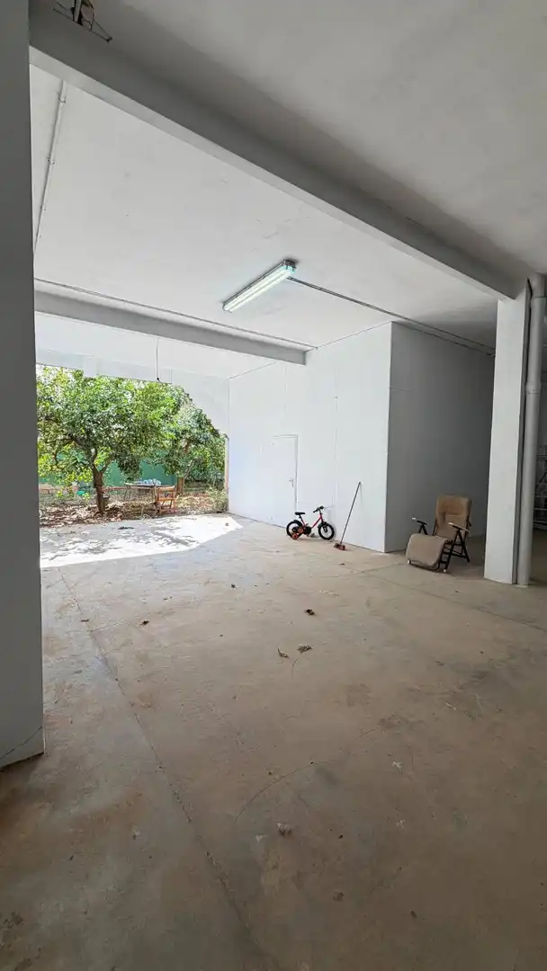 Buildings for sale in Alfafar, Valencia